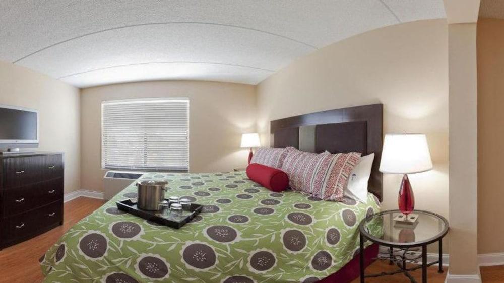 Hotel Trilogy Albany Airport, Tapestry Collection By Hilton Latham Exterior foto
