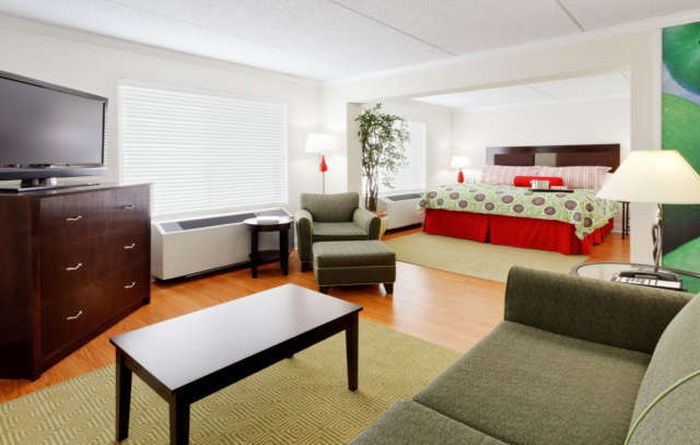 Hotel Trilogy Albany Airport, Tapestry Collection By Hilton Latham Exterior foto